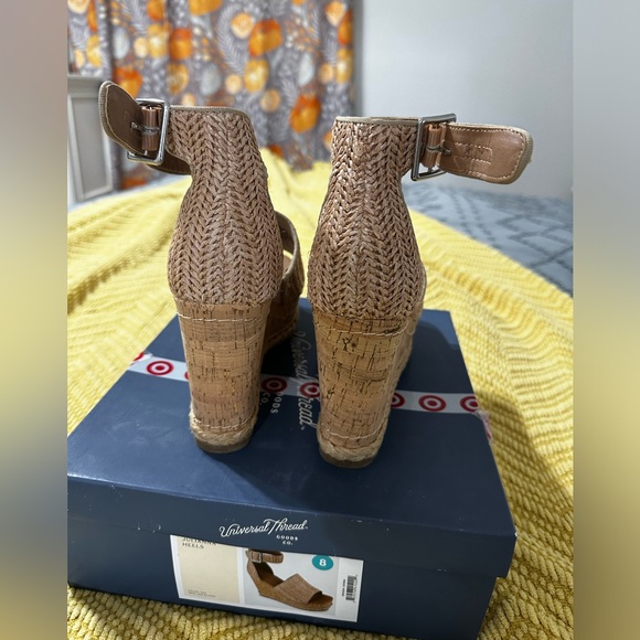 Universal Thread Cork Juliana Platform Wedges -  in Size 8 - Picture 5 of 6
